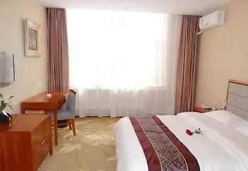 Yuangu Town Business Hotel Qingdao Exterior foto